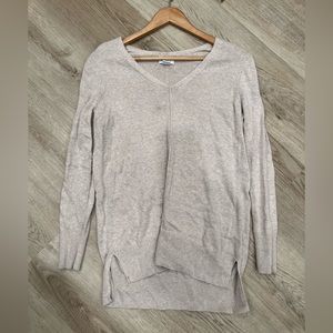 Old Navy Sweater